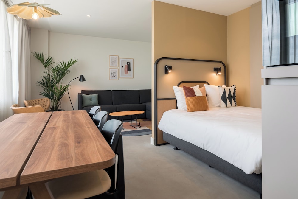 2 Bedrooms, Xs, Apartment, 2 King Beds, Sofa