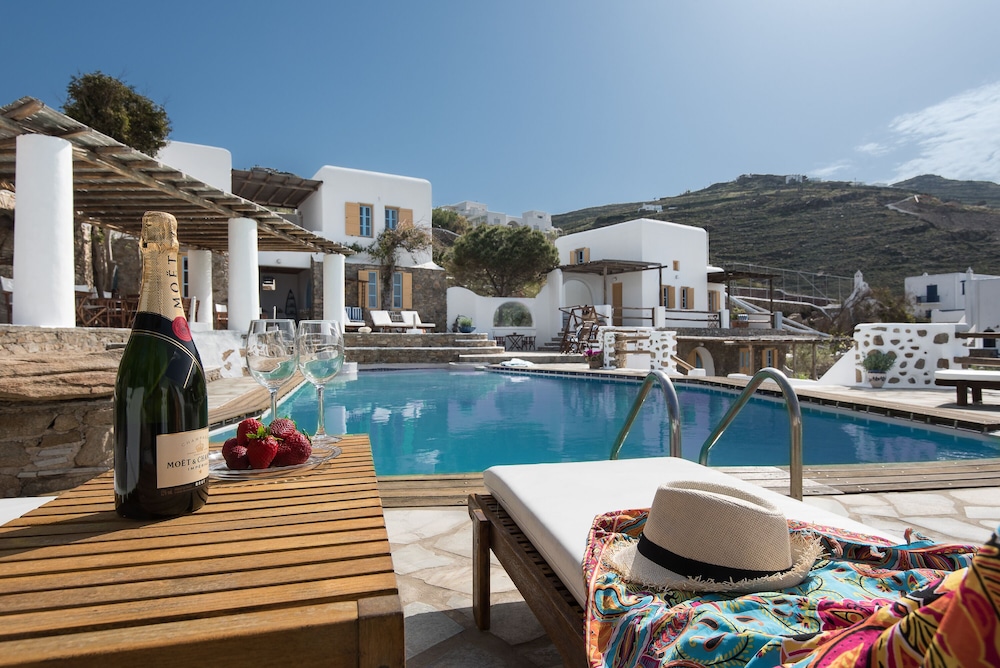 Anerousses Mykonian Traditional Houses 45/50
