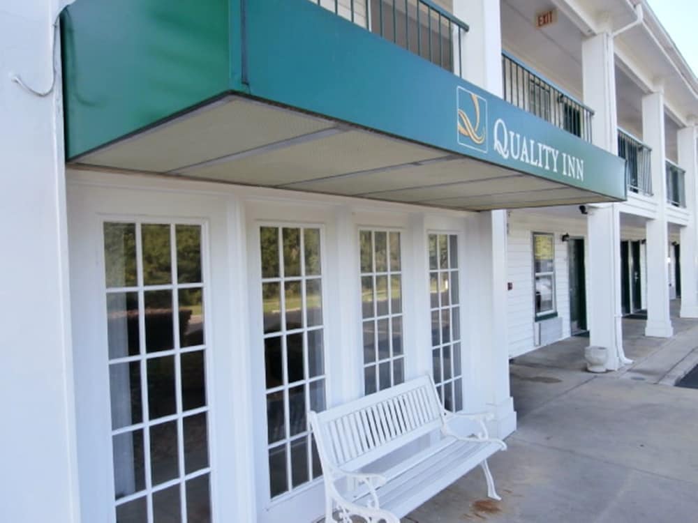 Quality Inn Eastman 4/43