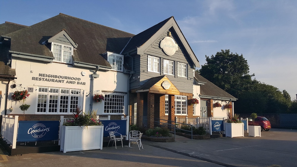 Premier Inn Wirral (Greasby) 33/37