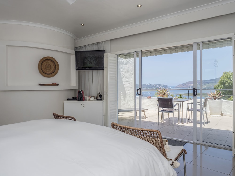Villa Afrikana Guest Suites 34/88