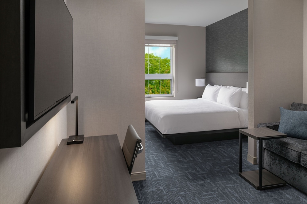 Fairfield Inn & Suites By Marriott Annapolis 9/40