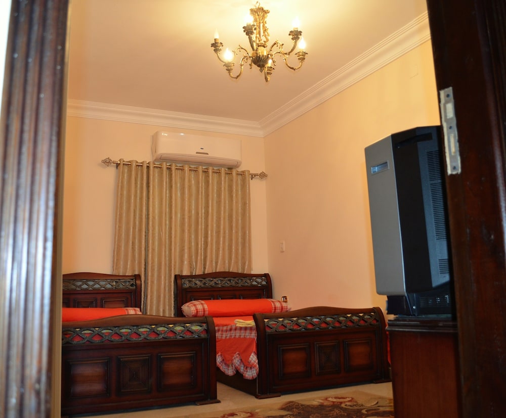Ramosa Guest House 26/45