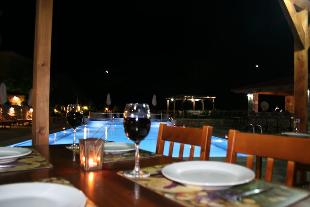Hotel Ataviros 9/30