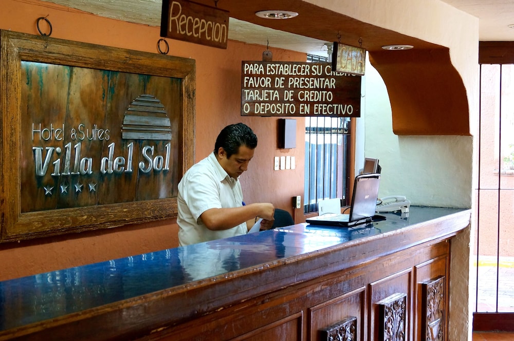 Villa del Sol and Suites 16/62