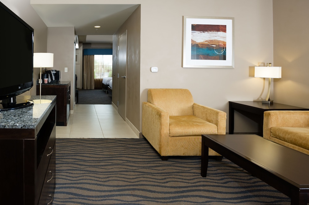 Hilton Garden Inn Fort Worth Alliance Airport 37/59