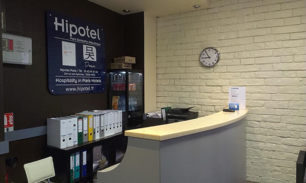 Hipotel Paris Gambetta Republique 6/58
