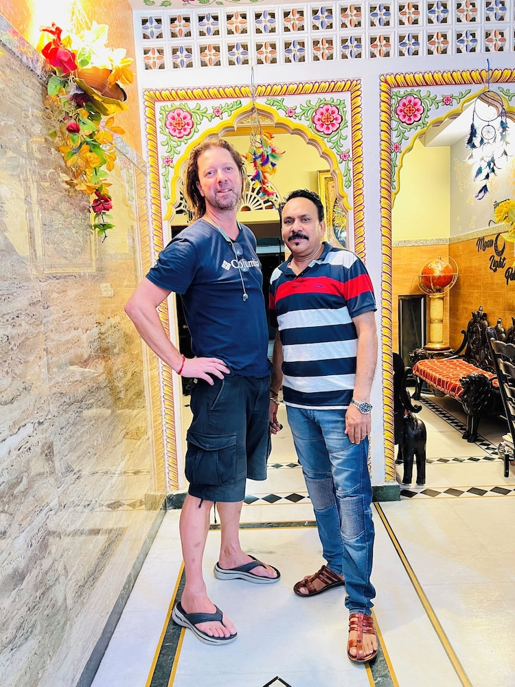 Hotel Moon Light Palace Jaipur 11/73