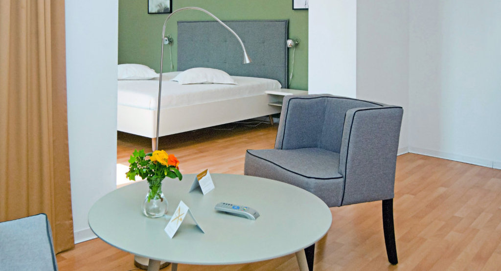Hotel Deutscher Kaiser 10/16