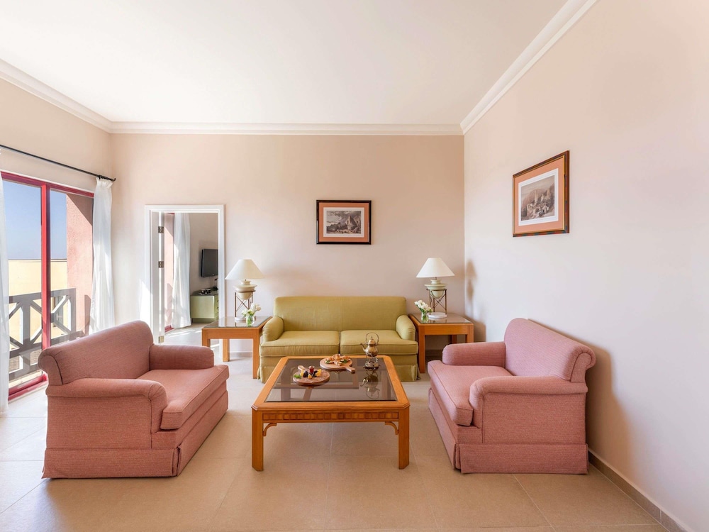 Grand Mercure Petra 58/91