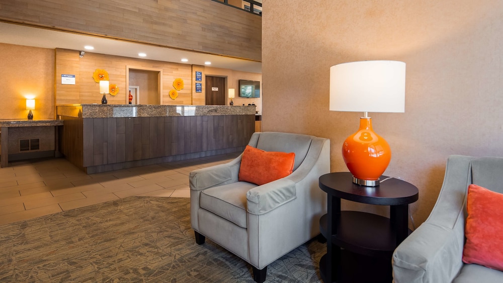 Best Western Plus Oak Harbor Hotel & Conference Center 9/41