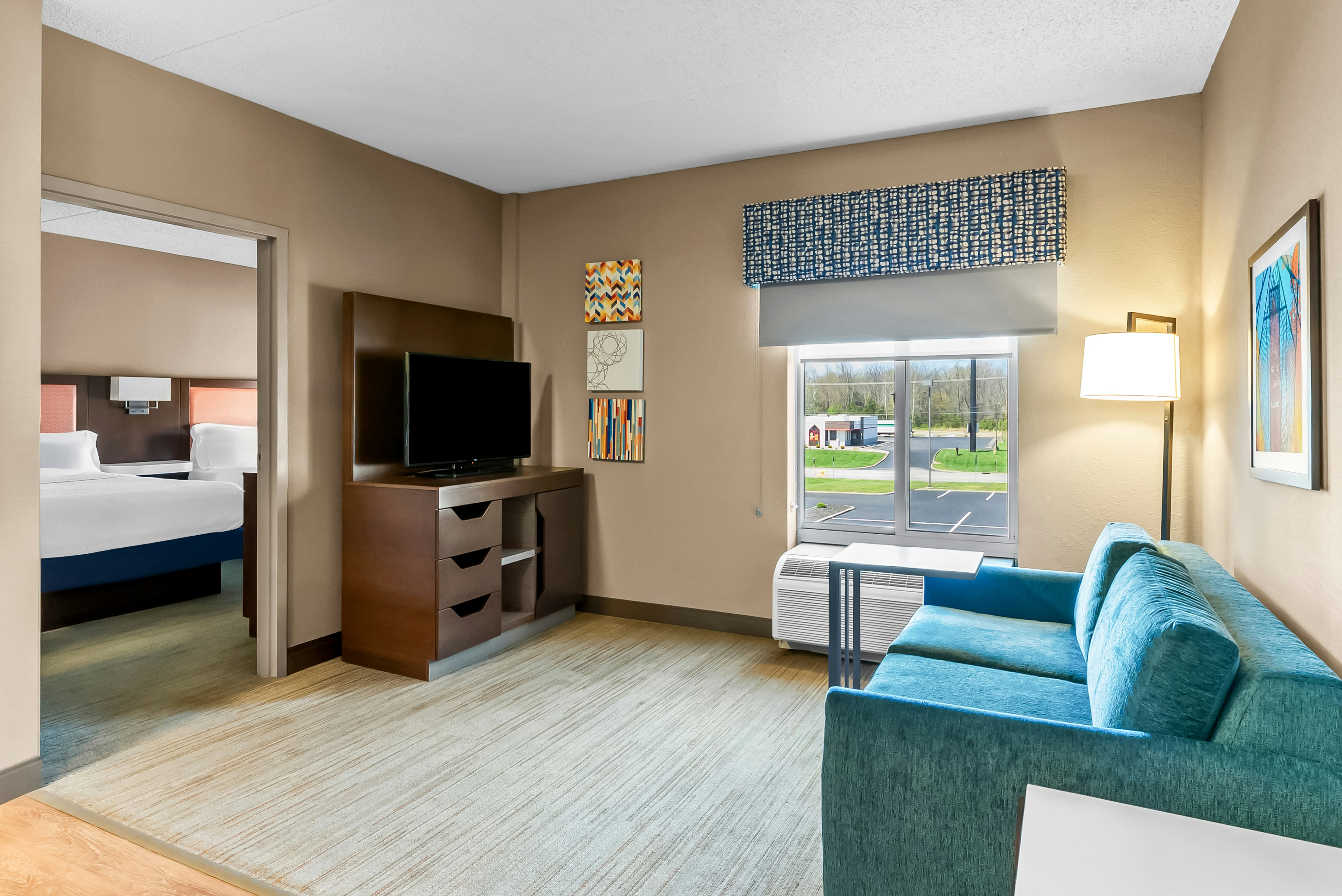 Hampton Inn Suites Scottsburg 54/82