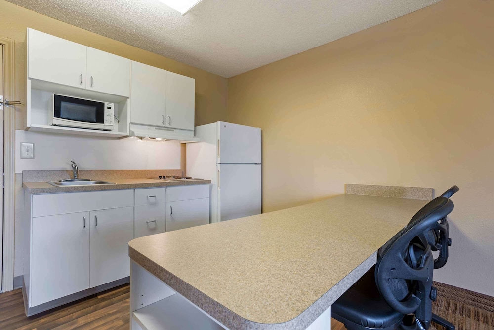 Extended Stay America Suites Houston Sugar Land 57/57