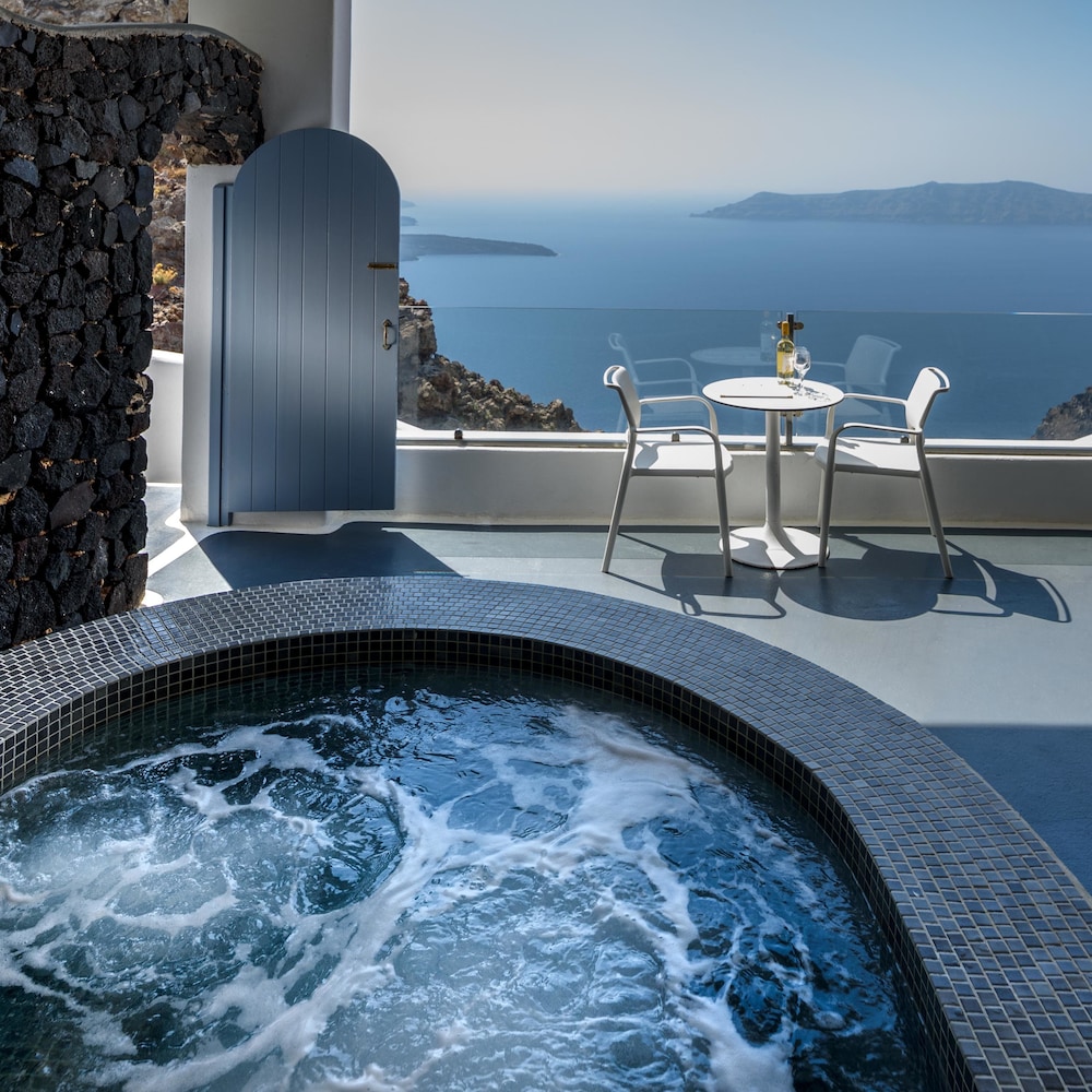 Pegasus Suites & Spa Hotel - Adults Only 35/42