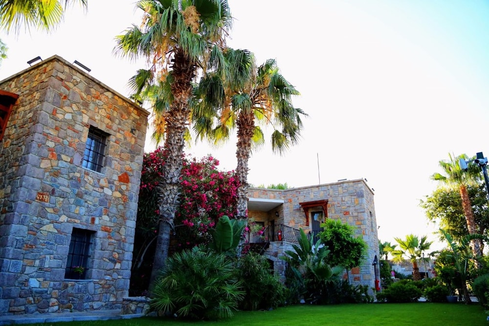 Yalikavak Marina Garden Hotel 2/47