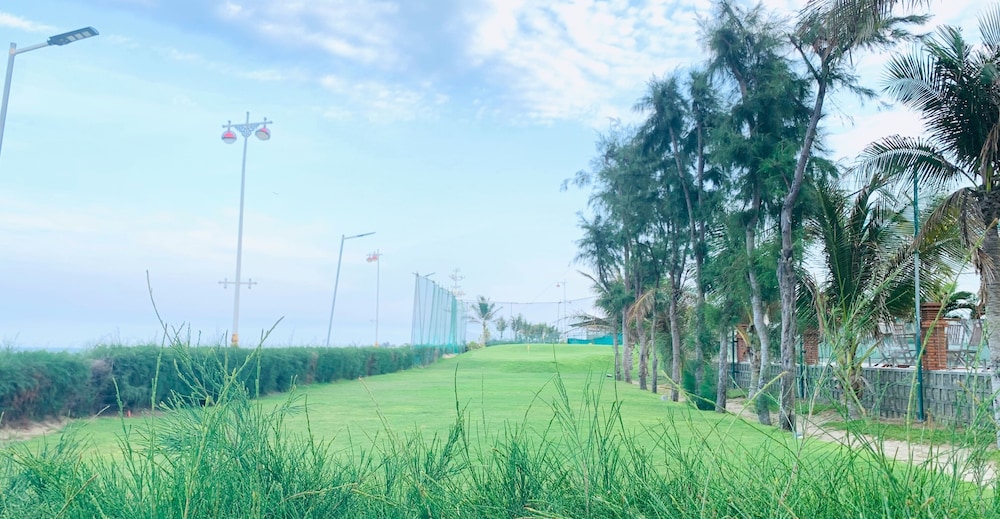 Long Thuan Hotel Resort 40/50
