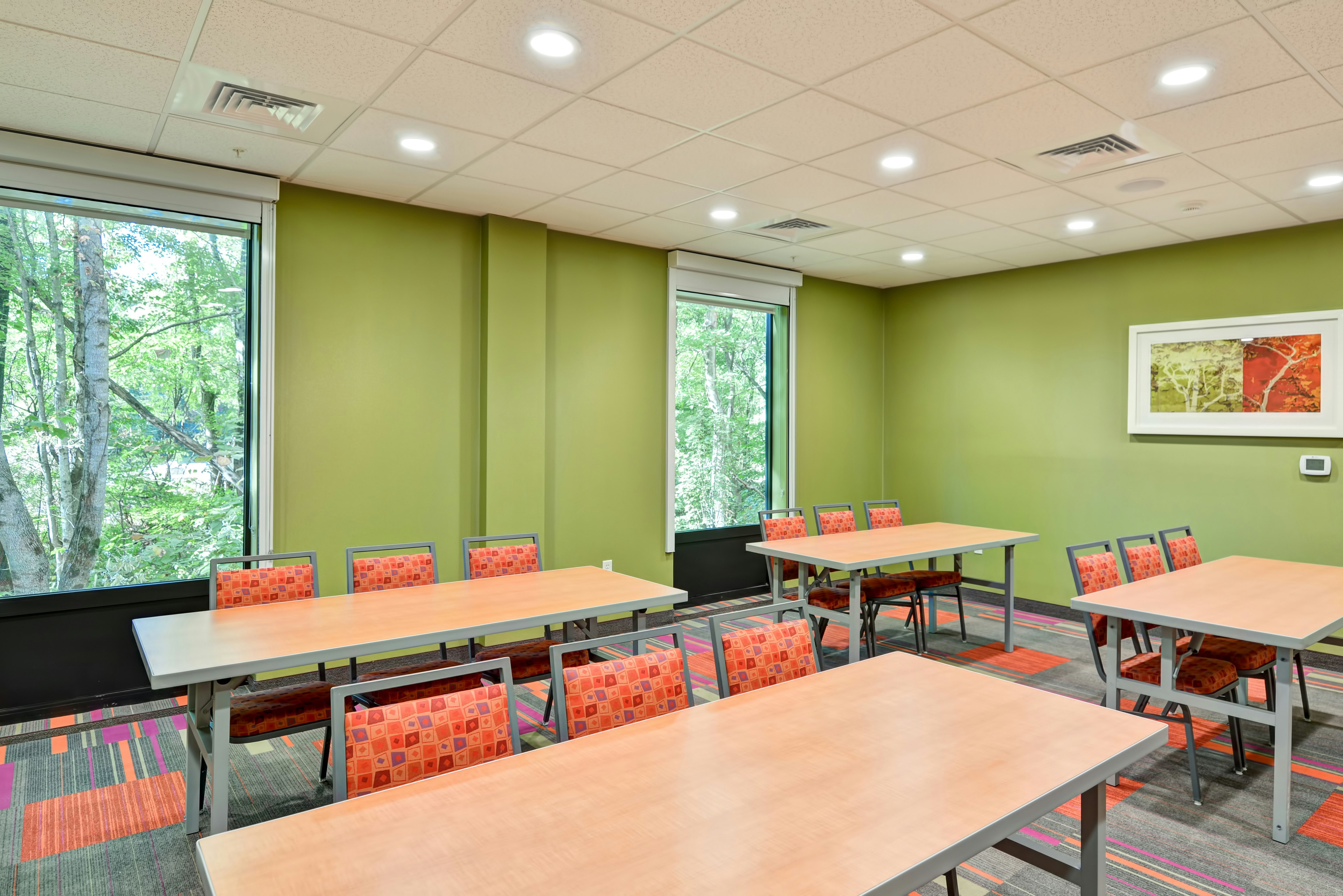 Home2 Suites by Hilton Stafford Quantico 13/19
