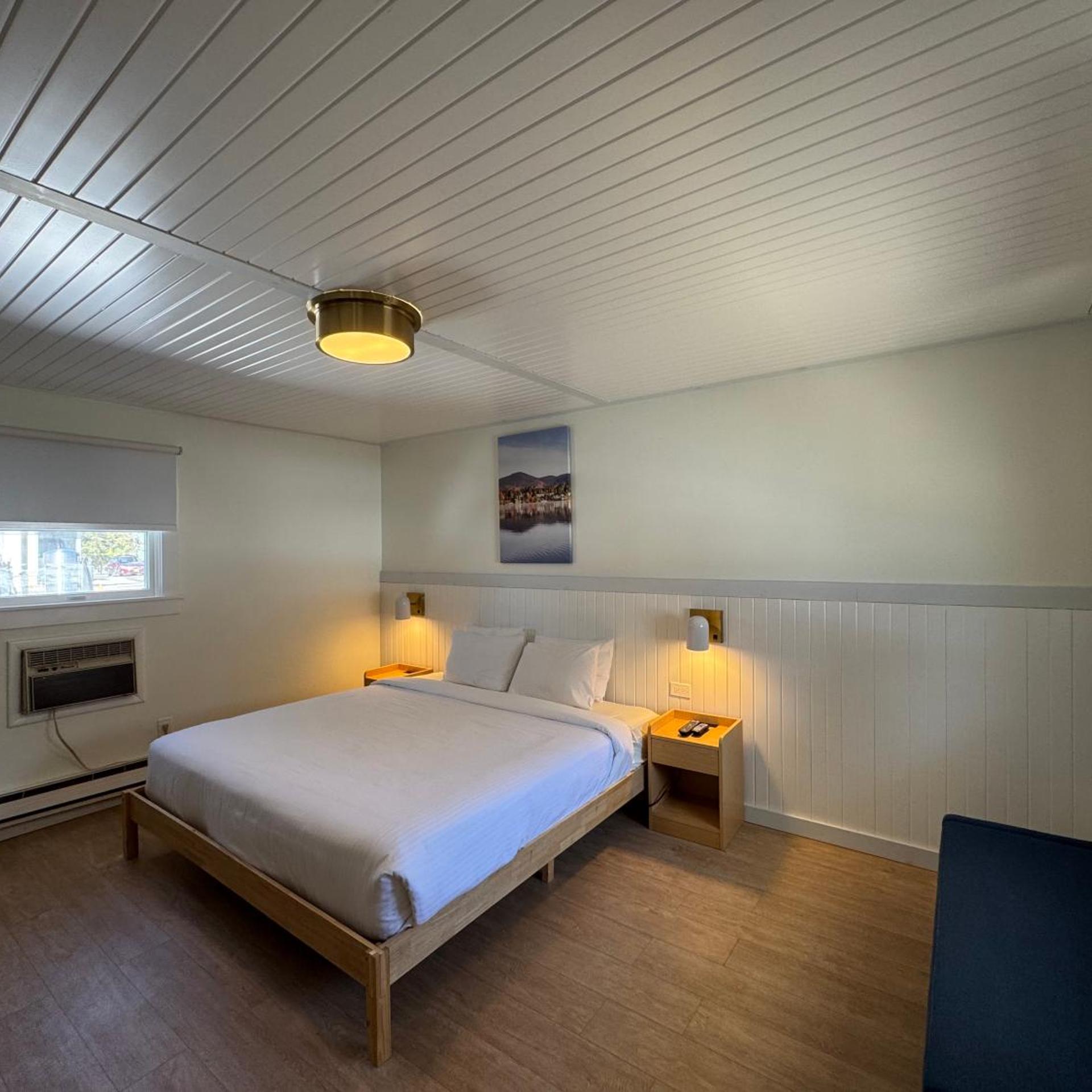 Maple Leaf Inn 19/40