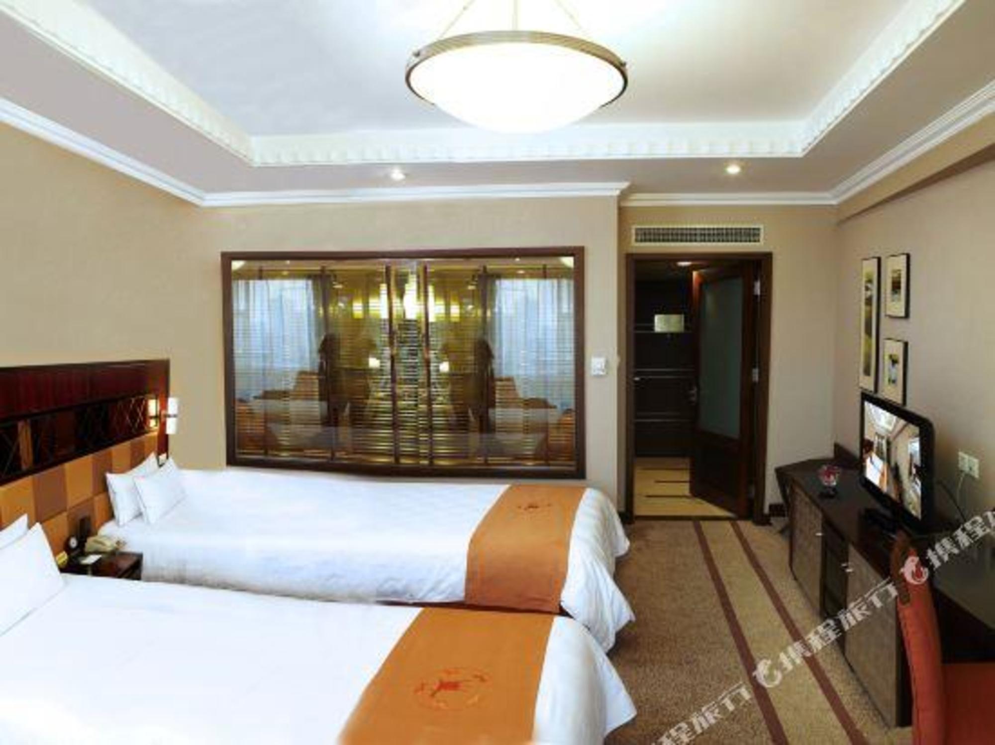 Wenzhou Dynasty Hotel 12/30