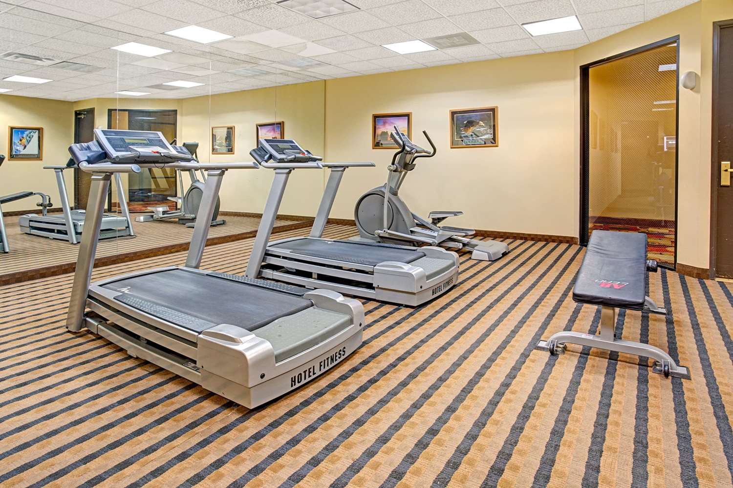 Four Points by Sheraton Englewood 11/18