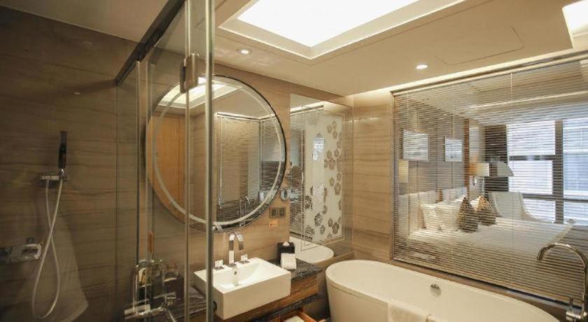 Zhong Lian (GDH) International Hotel 41/48