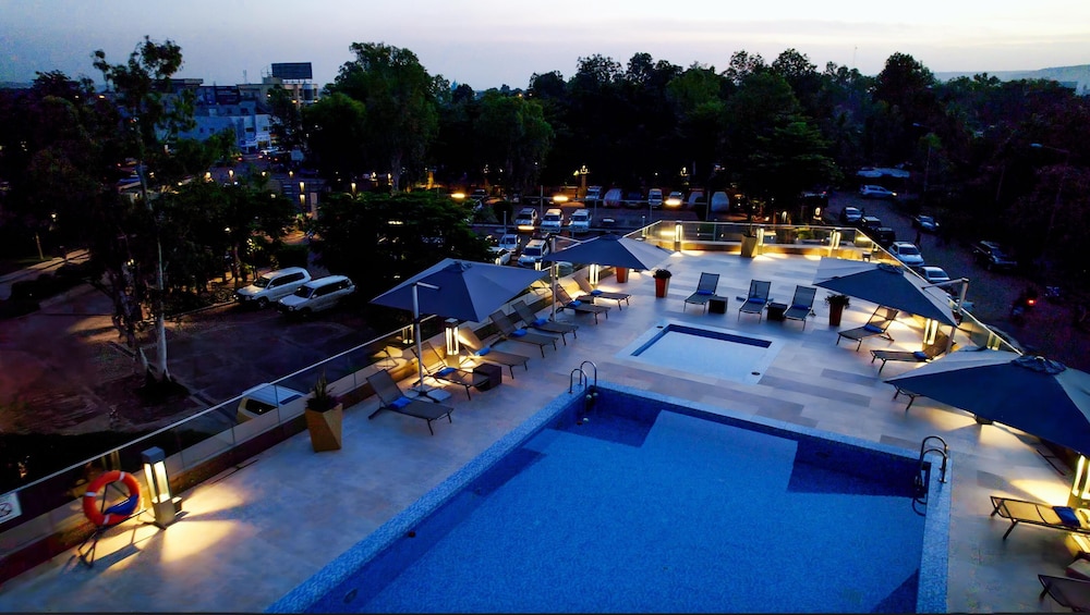 Radisson Collection Hotel Bamako (ex Sheraton Bamako) 69/70