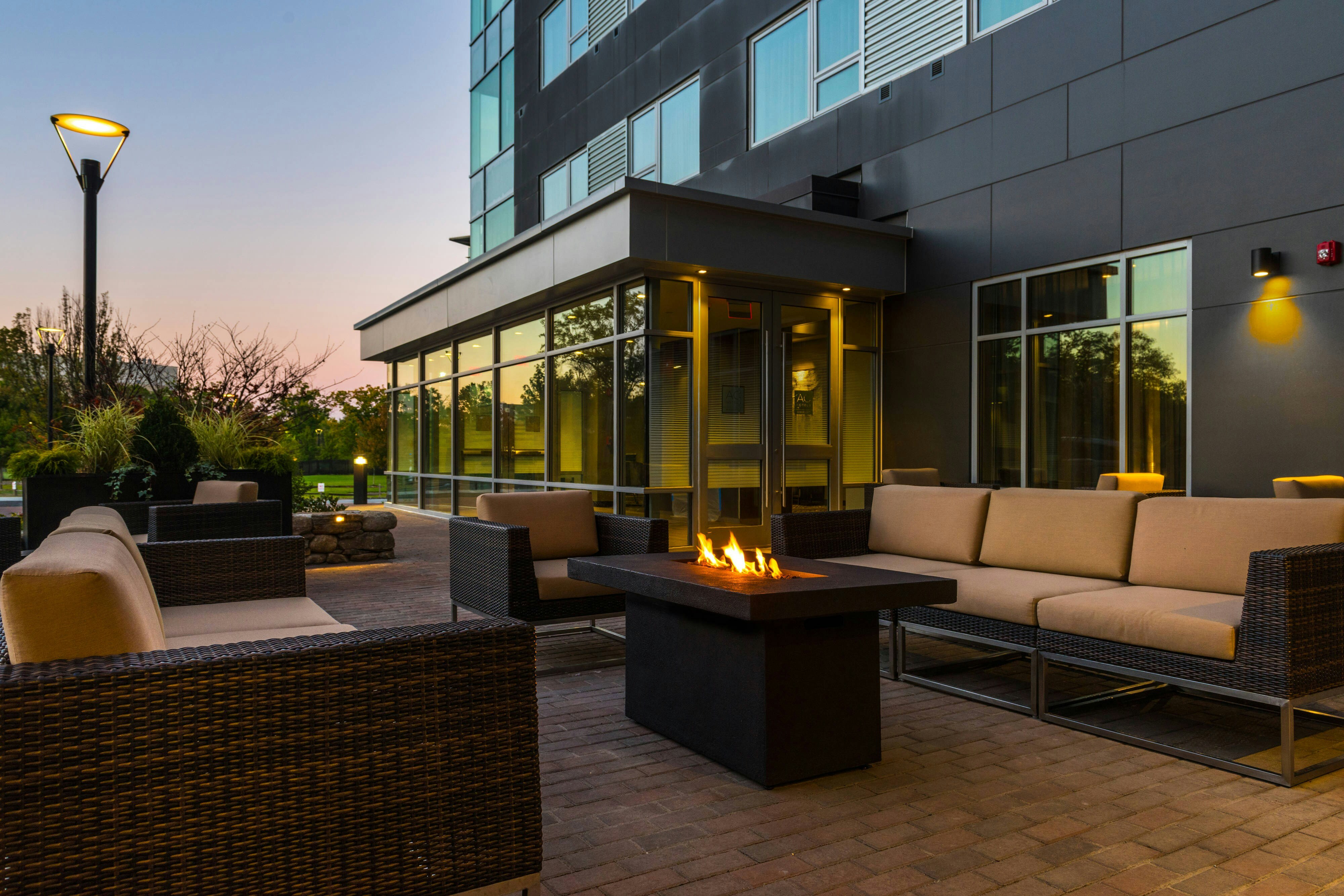 AC Hotel by Marriott Boston Cambridge 17/33