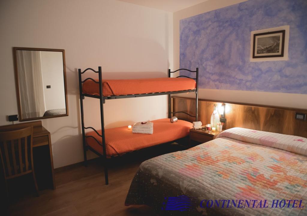 Hotel Continental Lovere 13/32