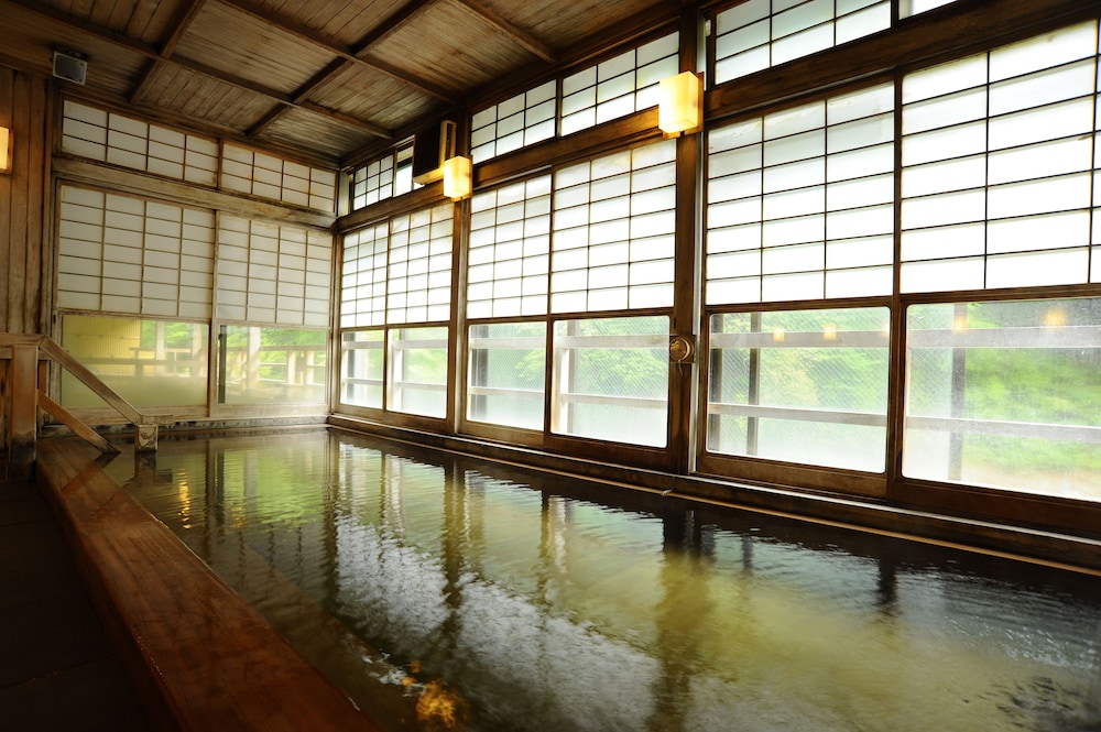 Shima Yamaguchikan 16/50