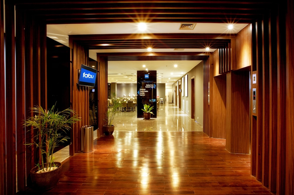Indies Hotel Bandung 3/55