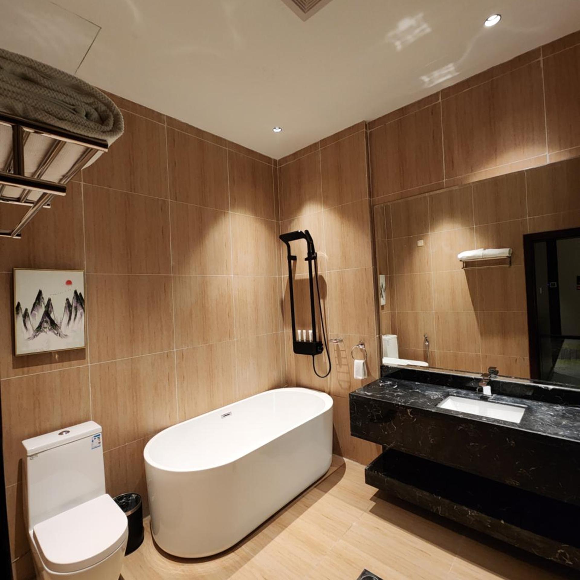 Azar Hotel Ahad Rafidah 63/63
