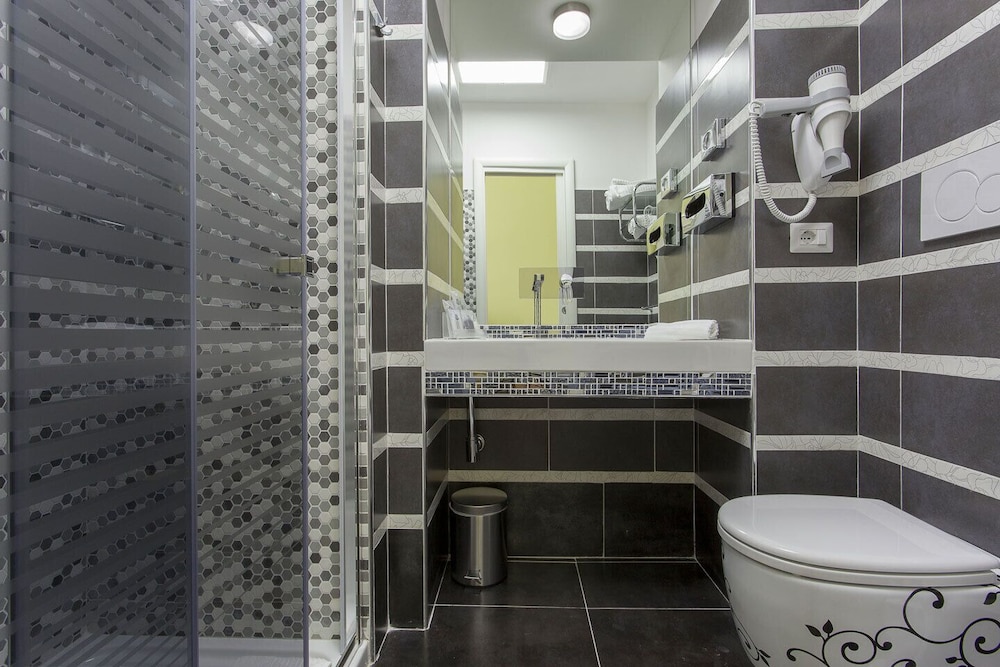 Relais Villa Coppede 32/41