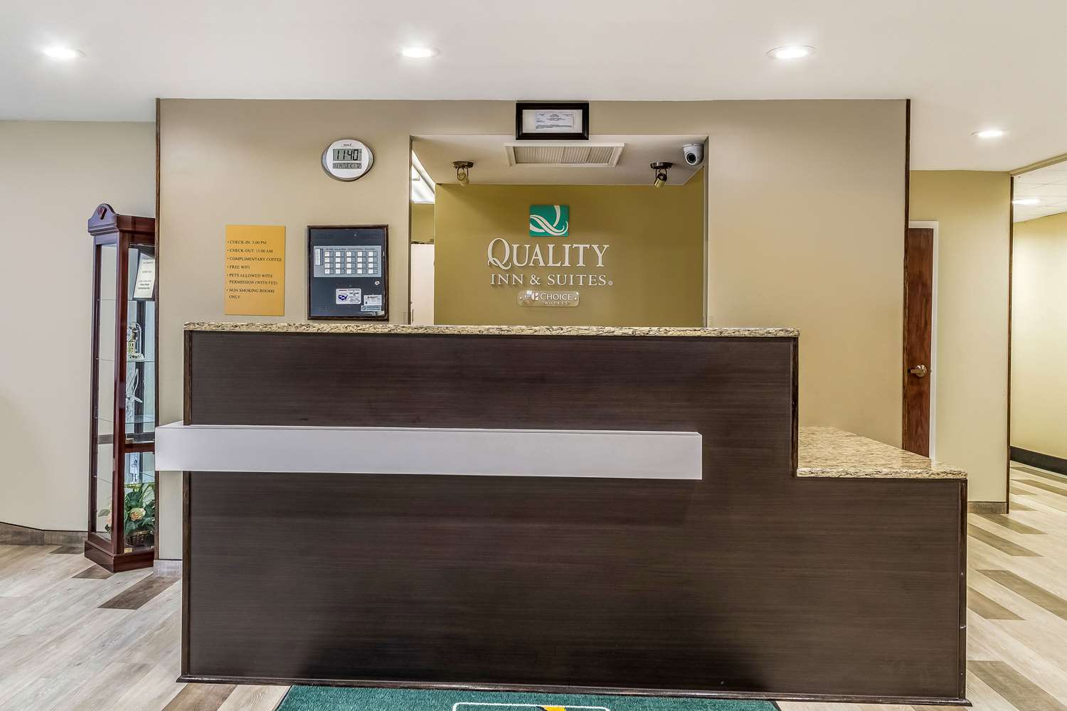 Quality Inn & Suites North Lima - Boardman 4/29