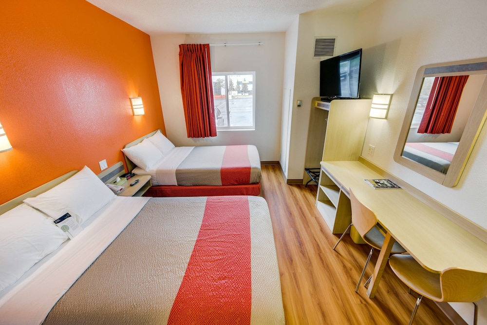 Motel6 Brampton, ON - Toronto 13/33