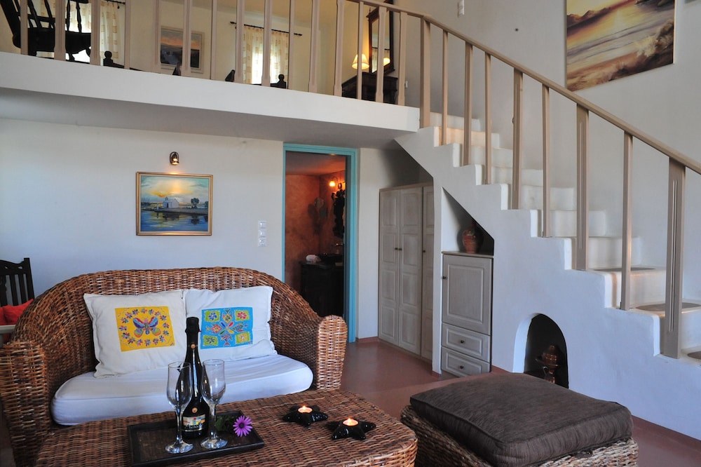 Medusa Beach Resort And Suites 51/69