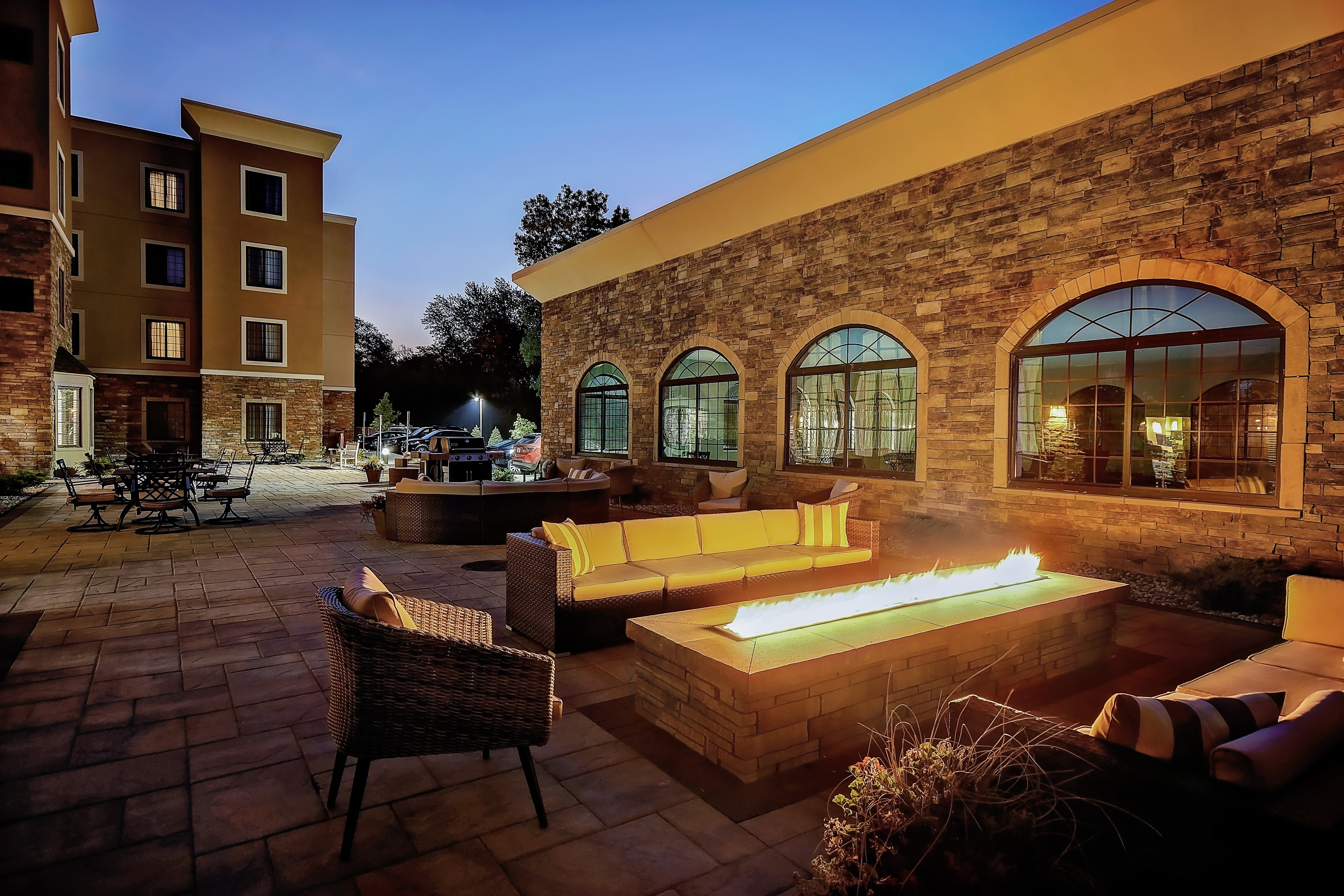 Staybridge Suites Holland 30/64