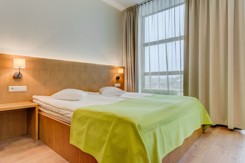 Go Hotel Shnelli 21/63