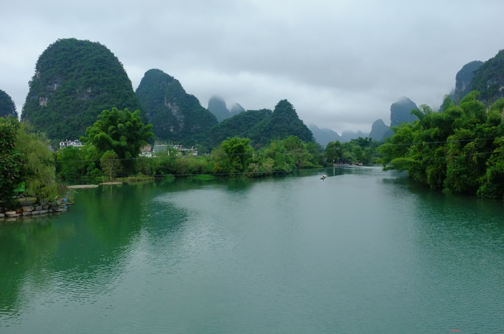 Yangshuo Eden Yha 37/44