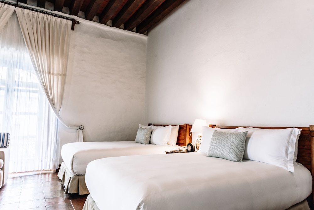 GRAND, GRAN CLASE, 2 BEDS