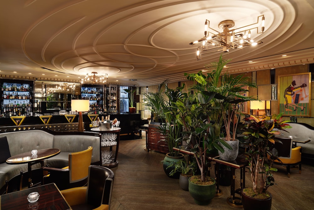 Corinthia Hotel London 66/81