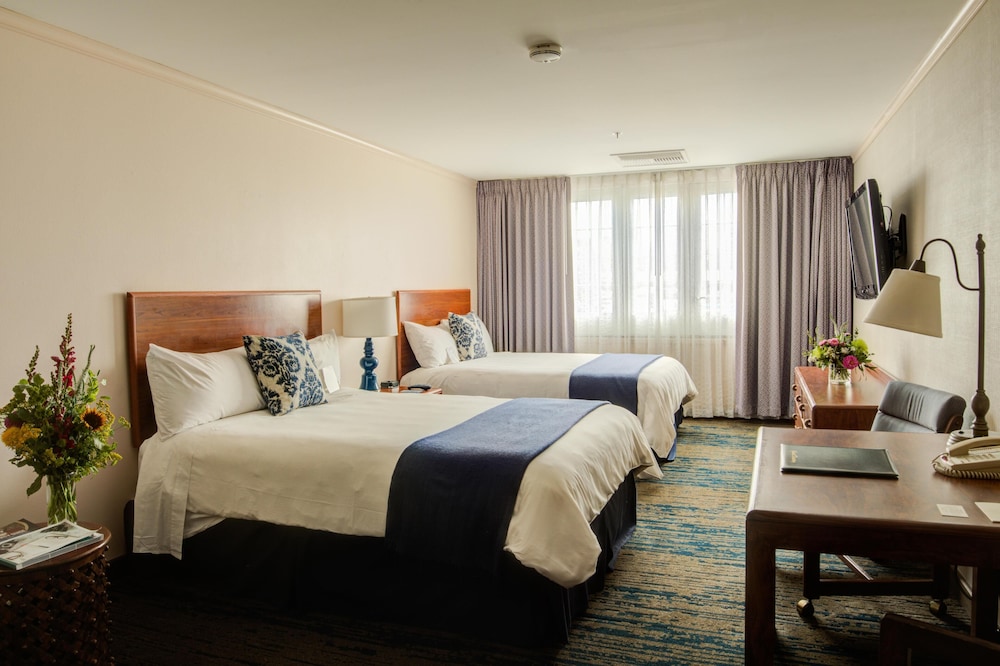 The Voyager Inn 7/32