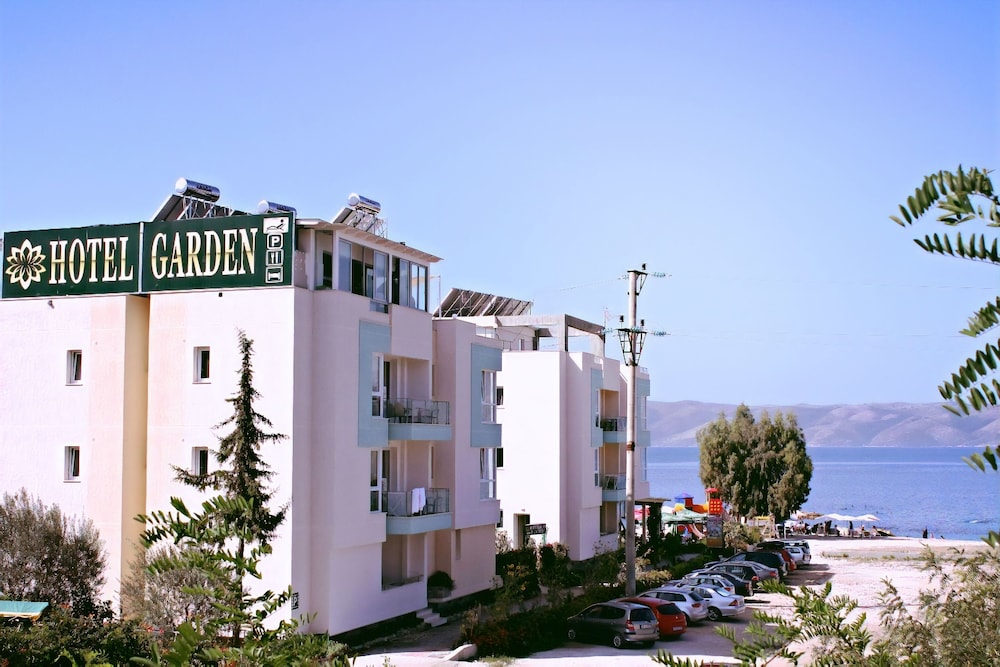 Hotel Garden 3/50