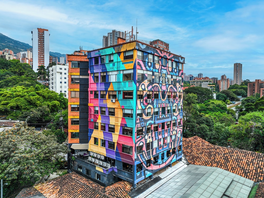 Socialtel Medellin Colombia 3/61