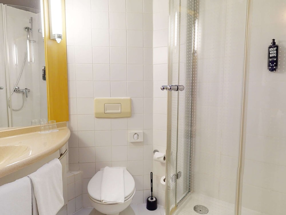 Ibis Bratislava Centrum Hotel 60/66