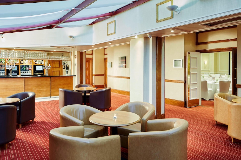 Delta Hotels by Marriott Swansea 11/21