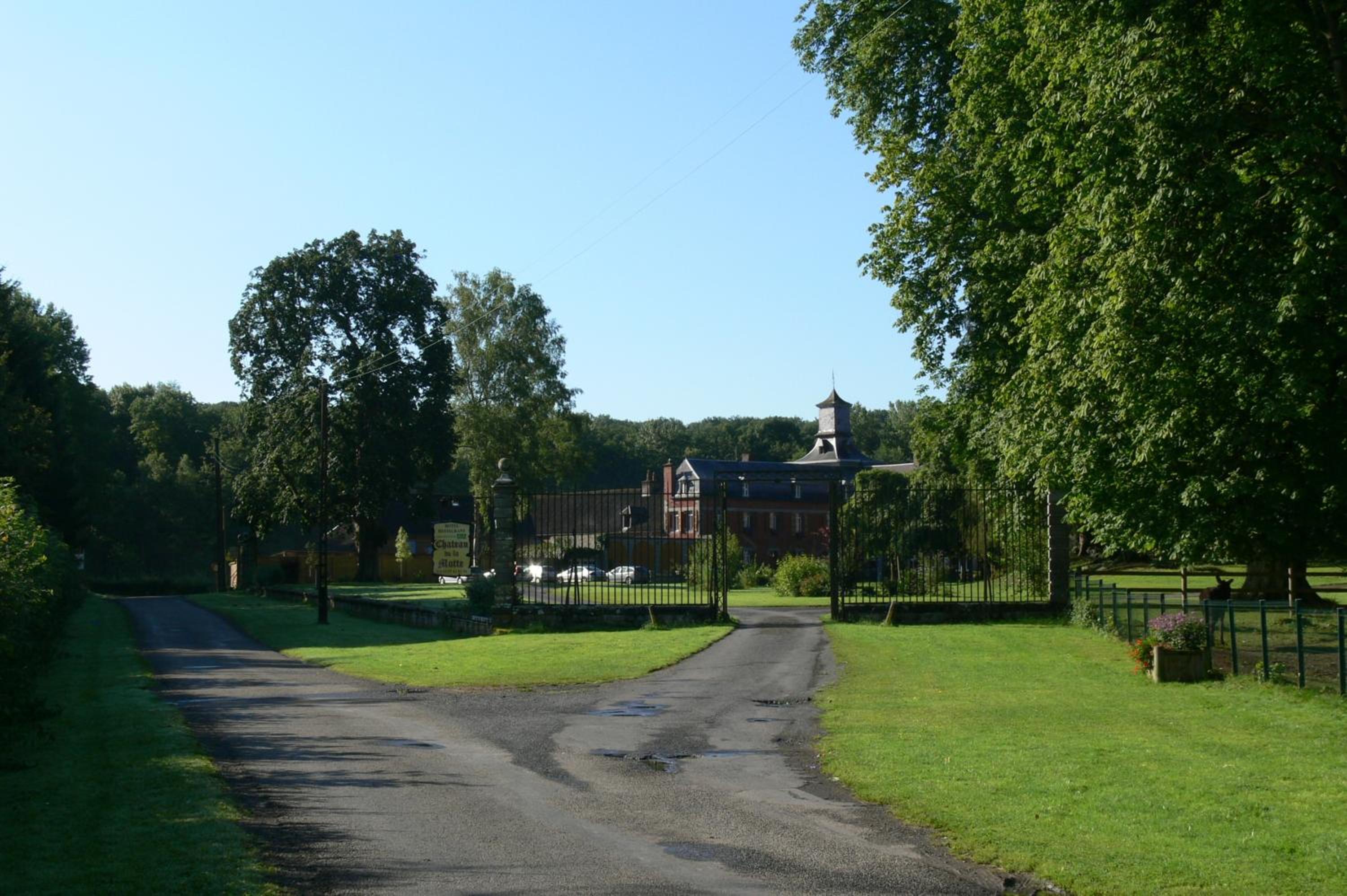 Hotel Du Chateau De La Motte 41/49