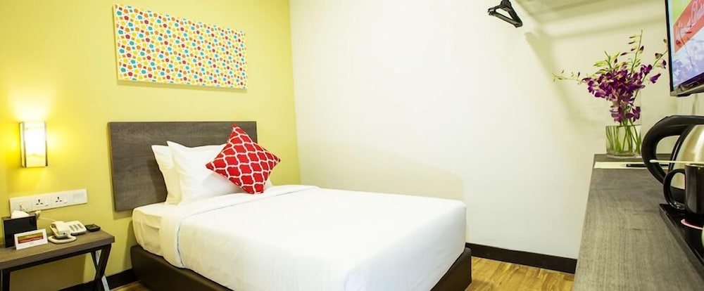 Humaira Hotel 16/41