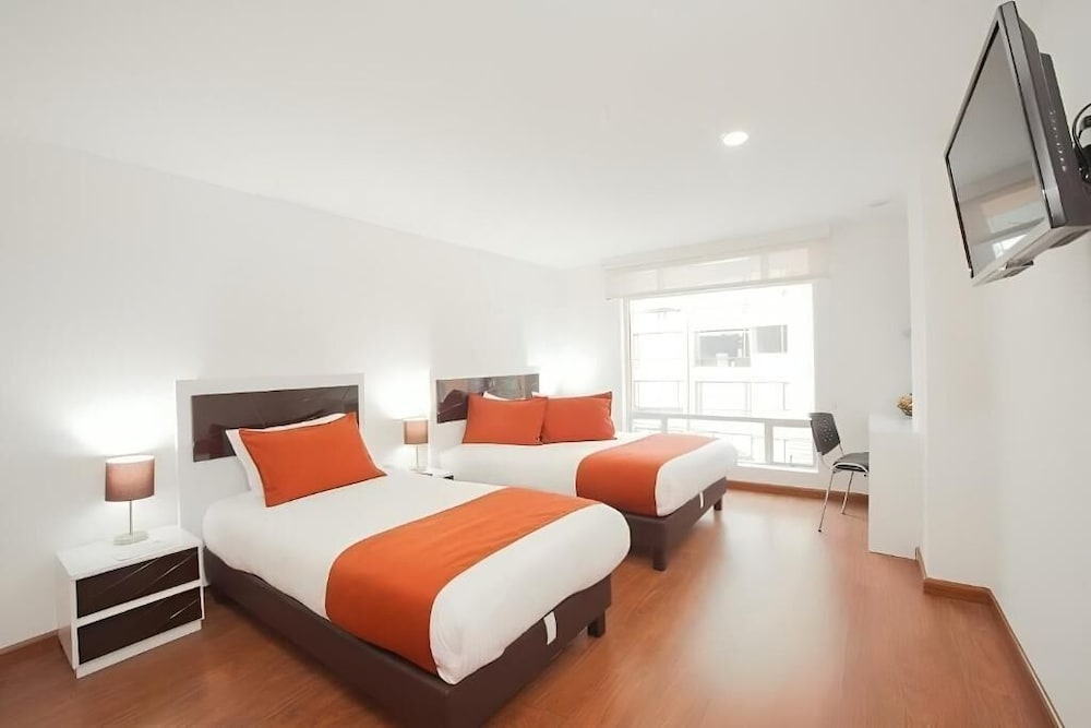 Hotel Bogota Castellana 100 13/47