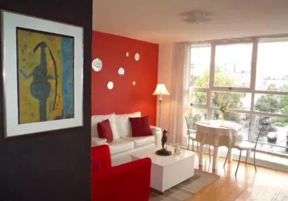 Satya Suites Hotel 38/50