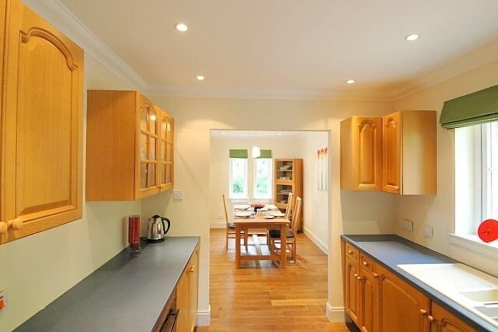 Bcc Lochness Cottages 14/39